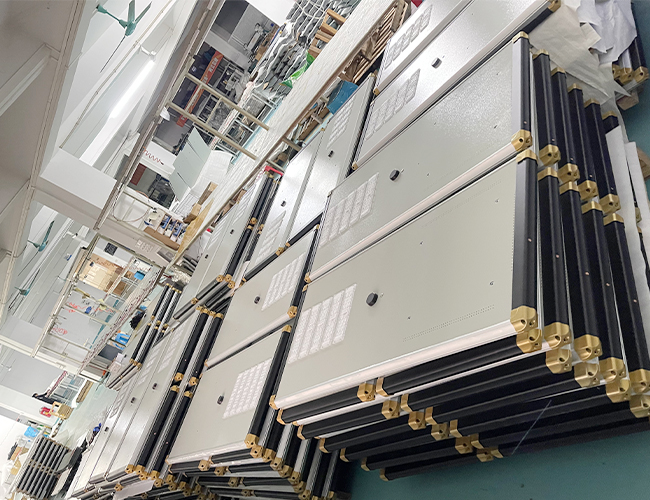 60W 80W 100W 120W 150W 200W 250W All-in-One Solar Street Light