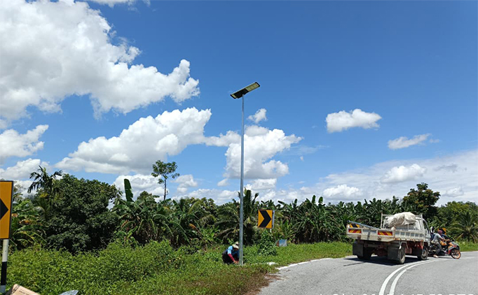 921sets All-in-one Solar LED Street Light in Malaysia